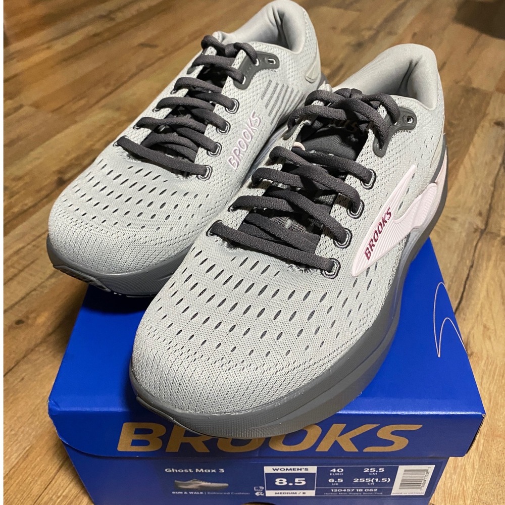 Brooks Ghost Max 3 Womens Running Shoes Harbor Mist Poppy Pink Size 8.5 NIB